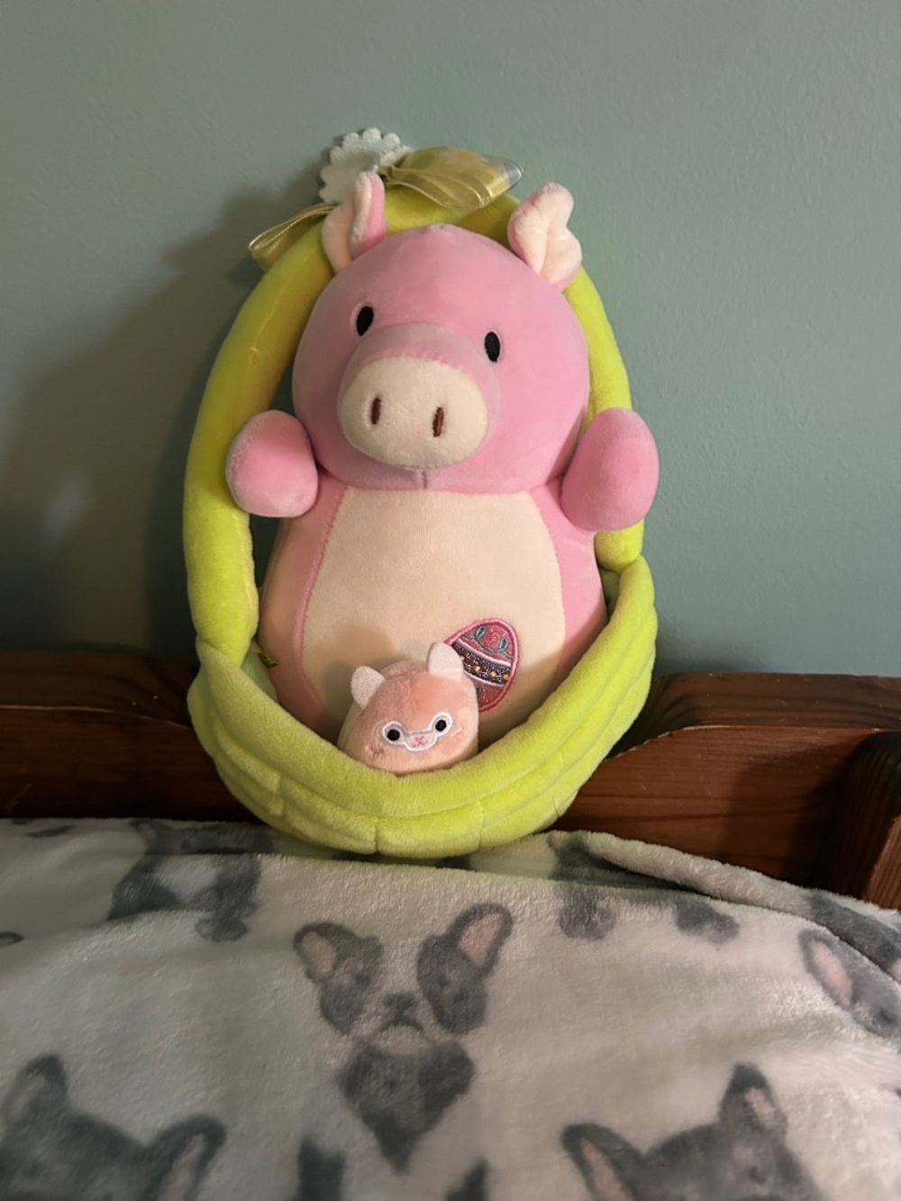 Squishmallows Pink Pig with Lime Green Nest and Mini Piglet